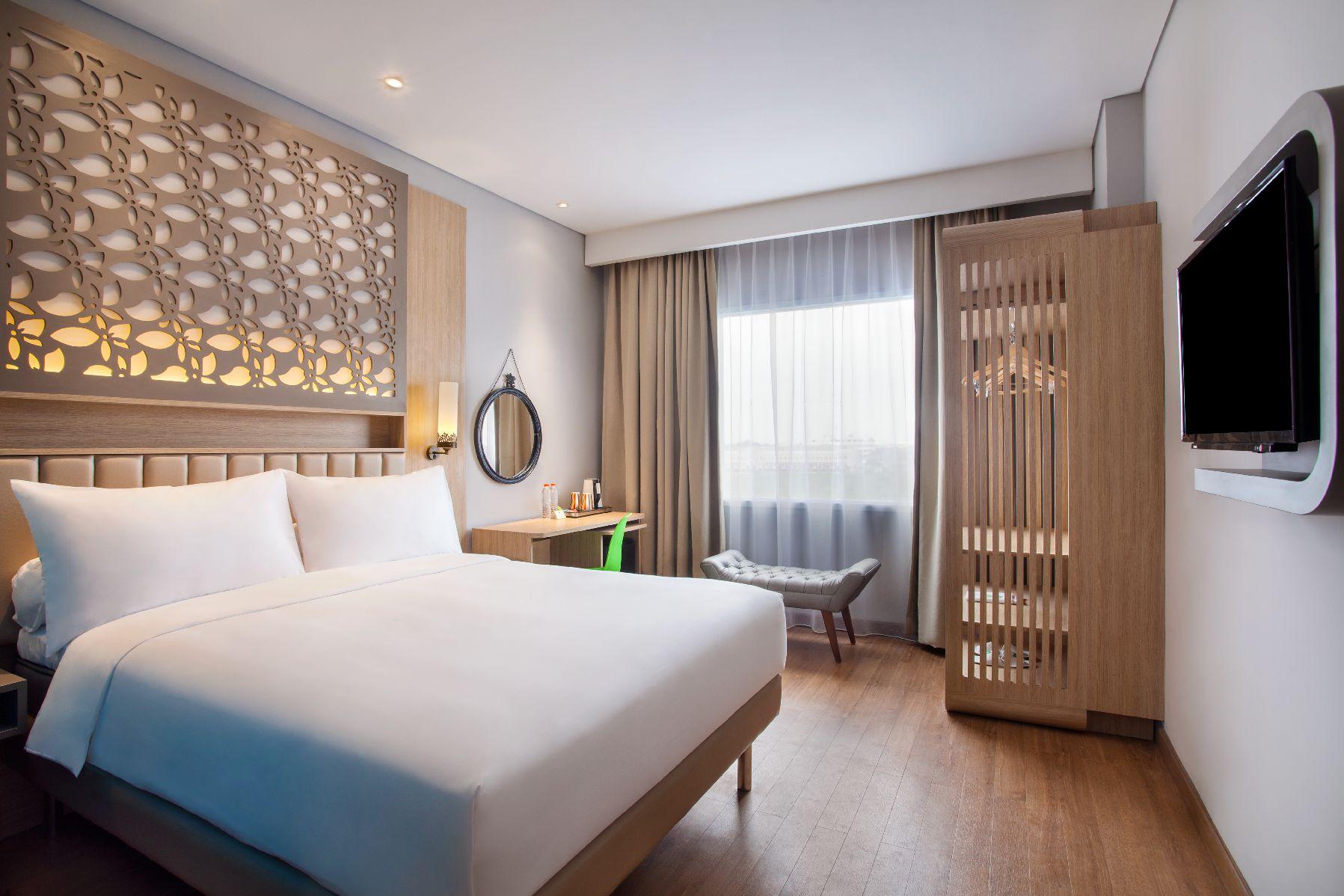 Ibis Styles Cikarang Hotel Bekasi Luaran gambar