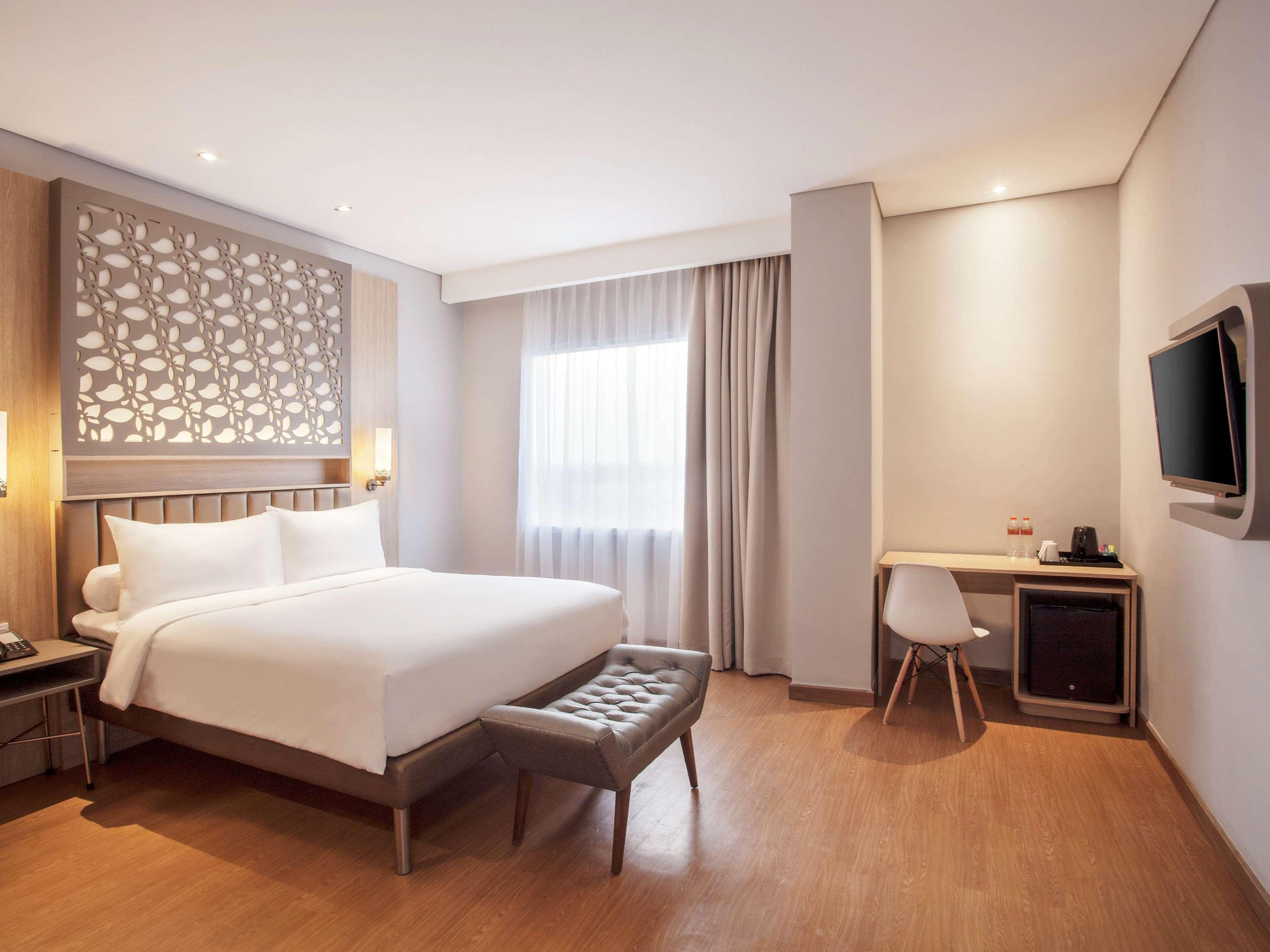 Ibis Styles Cikarang Hotel Luaran gambar