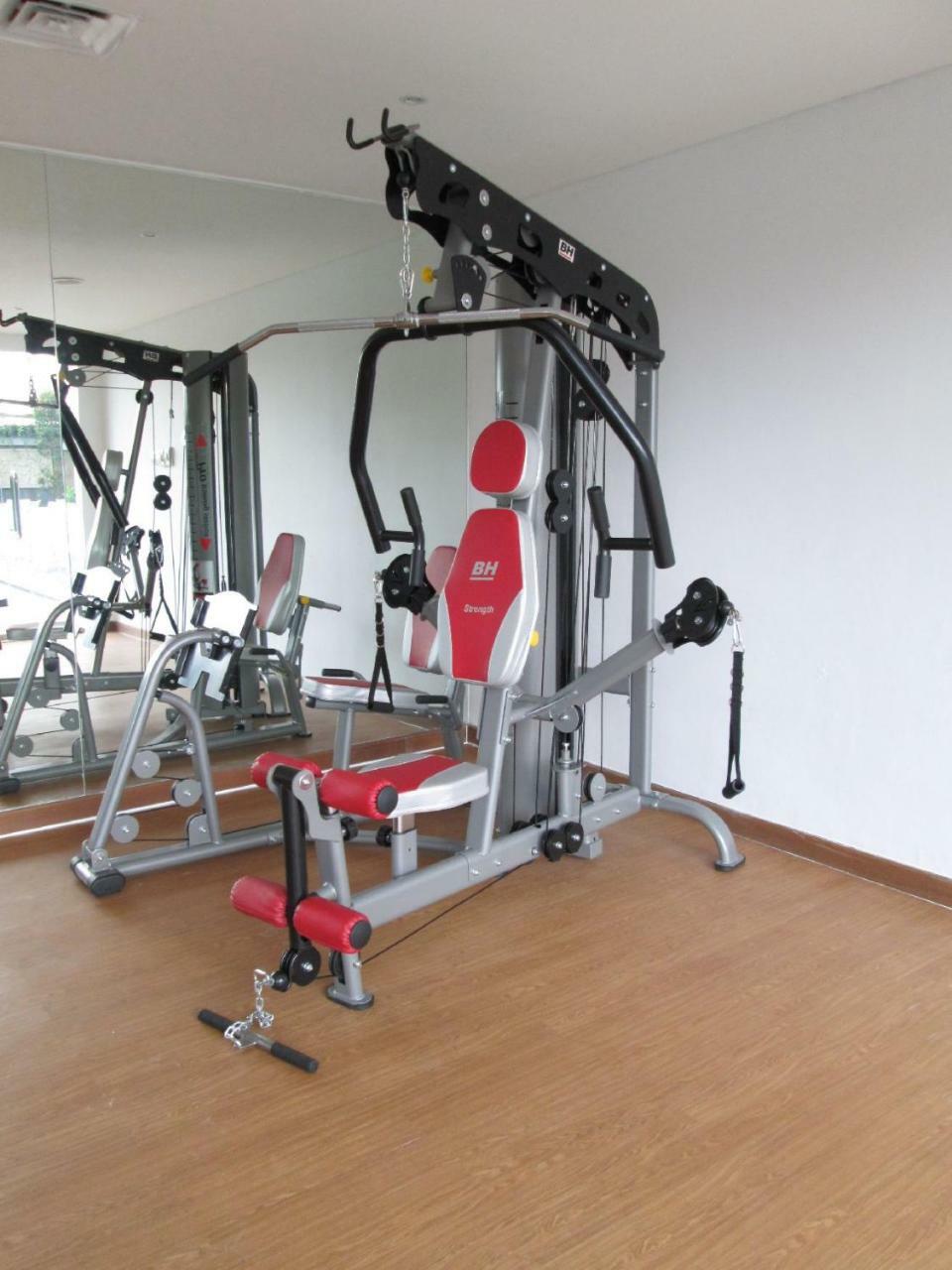 Ibis Styles Cikarang Hotel Luaran gambar